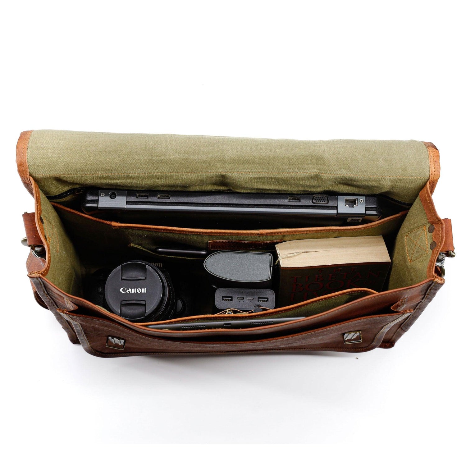 Professional and Spacious laptop bag for men and women