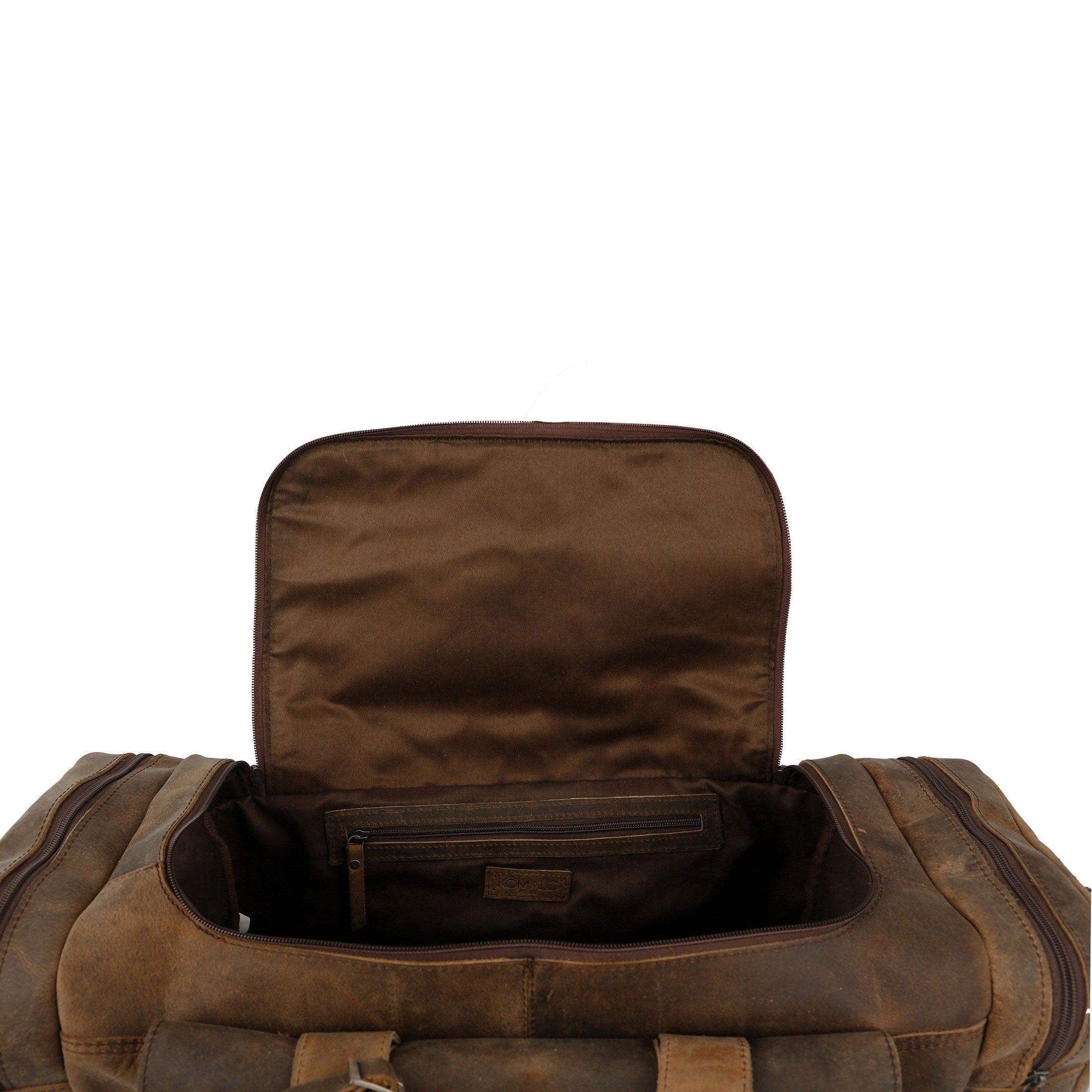 extra pockets in 24-Inch U-Zip duffle bag