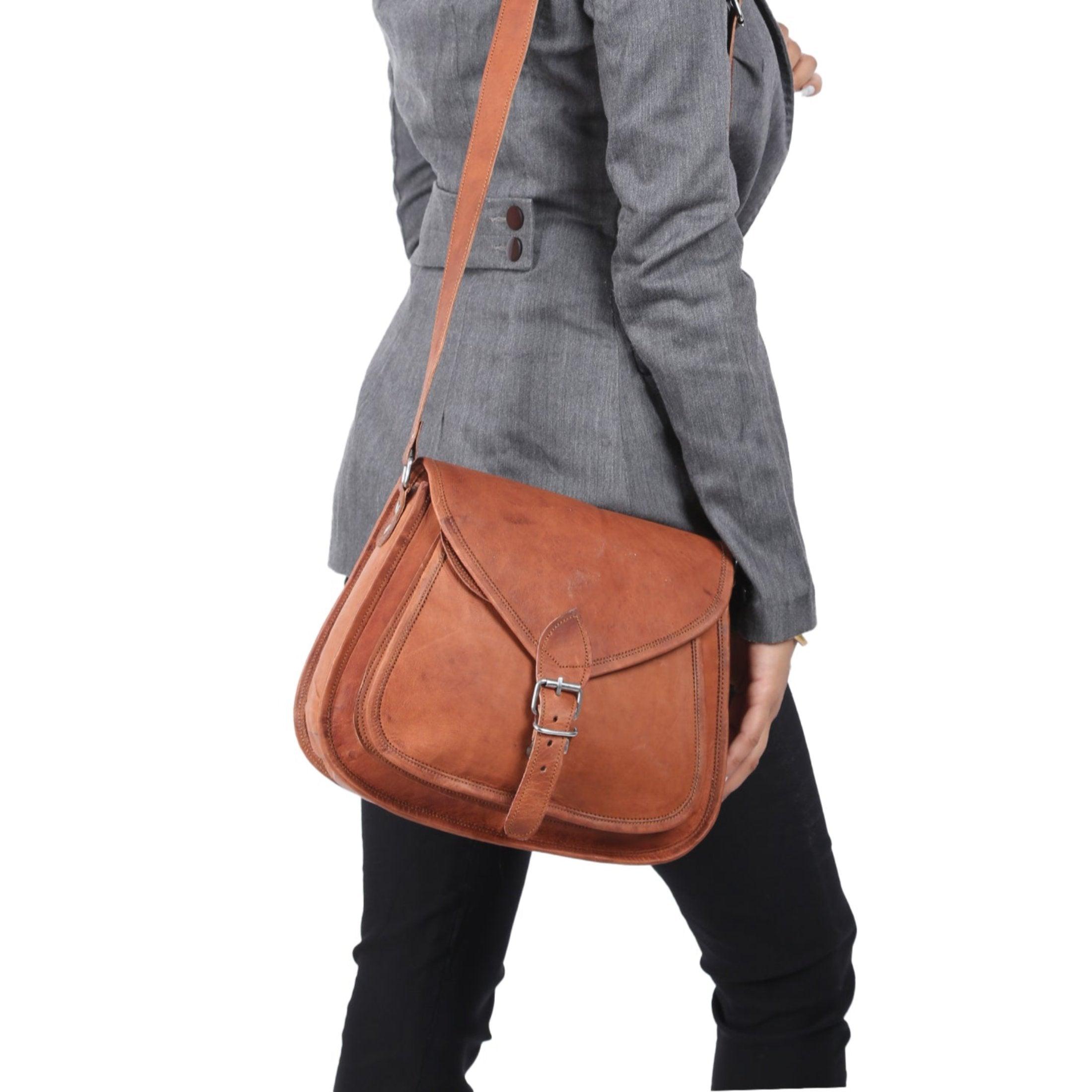 Vintage leather travel handbag