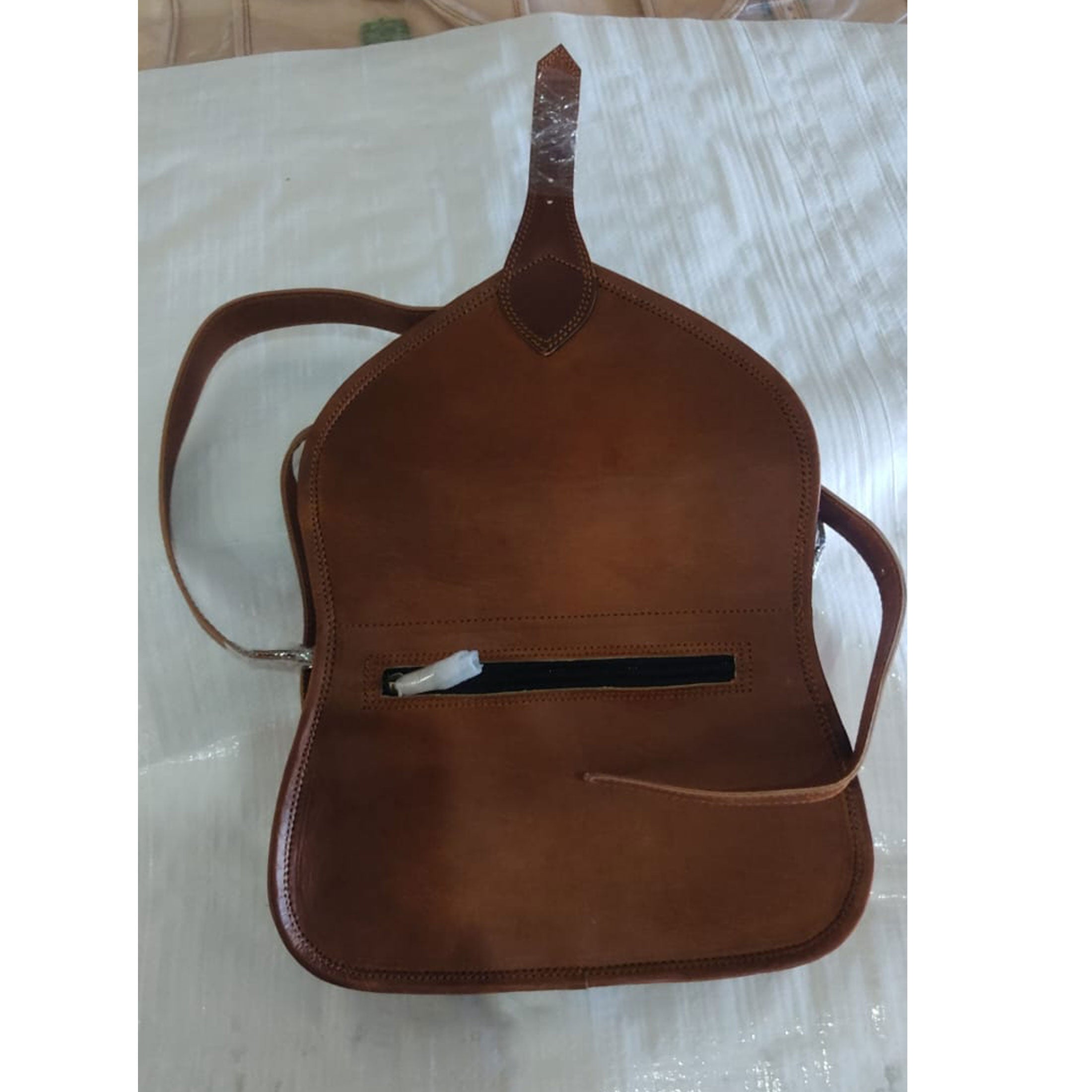 Genuine leather purse with personalization