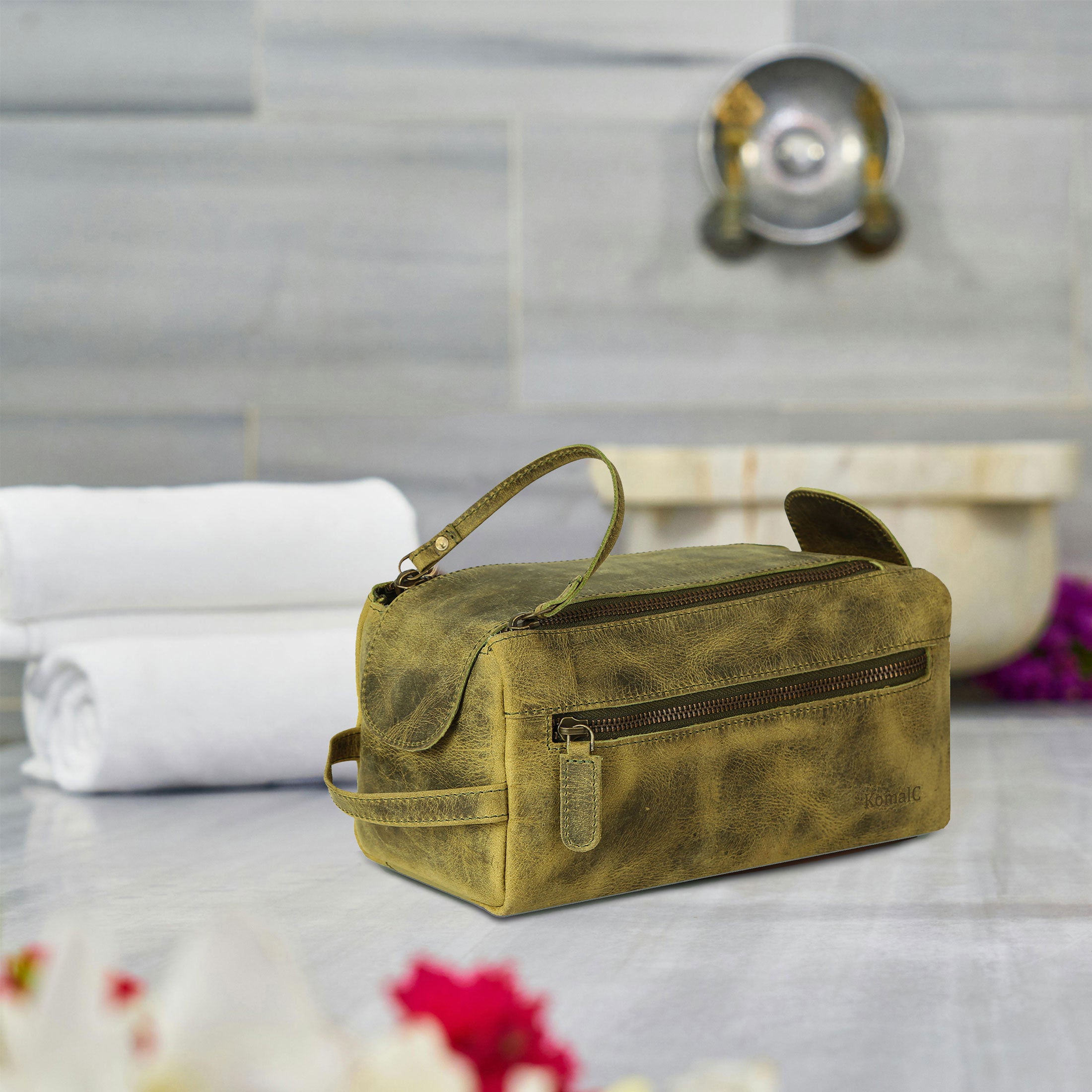 Genuine Buffalo Leather Toiletry Bag – Unisex Travel Dopp Kit (Distressed Green)