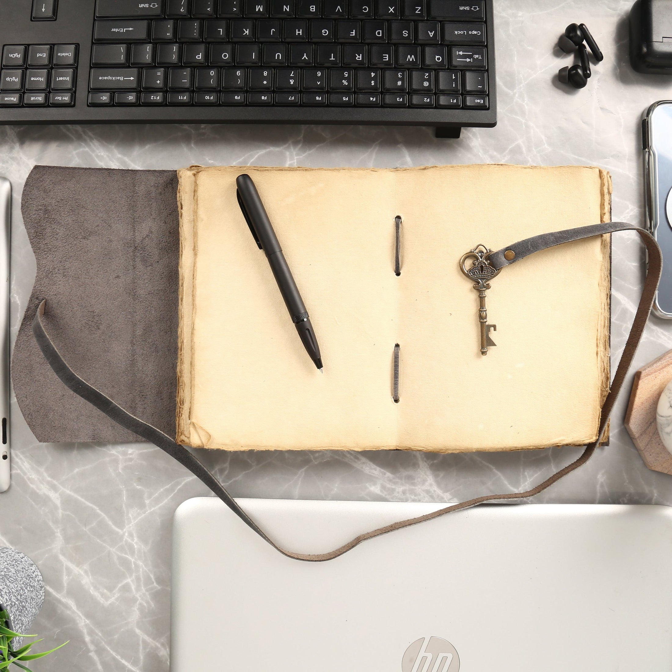 Leather Journal with unlined Deckle Edge Paper Vintage Key/ Handmade Writing Notebook Diary/ Bound Daily Notepad for Men & Women (Grey)