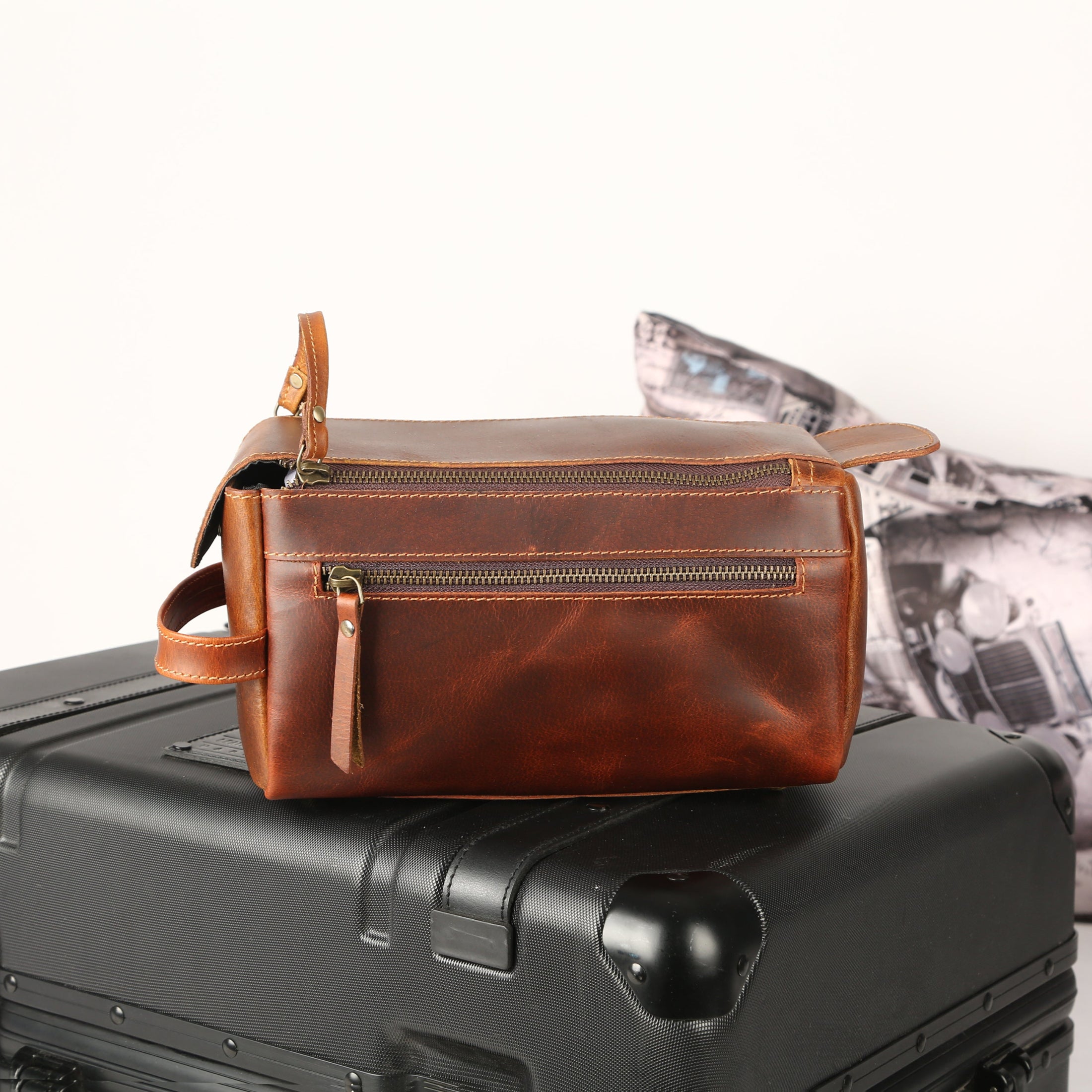 Genuine Buffalo Leather Toiletry Bag – Unisex Travel Dopp Kit ...