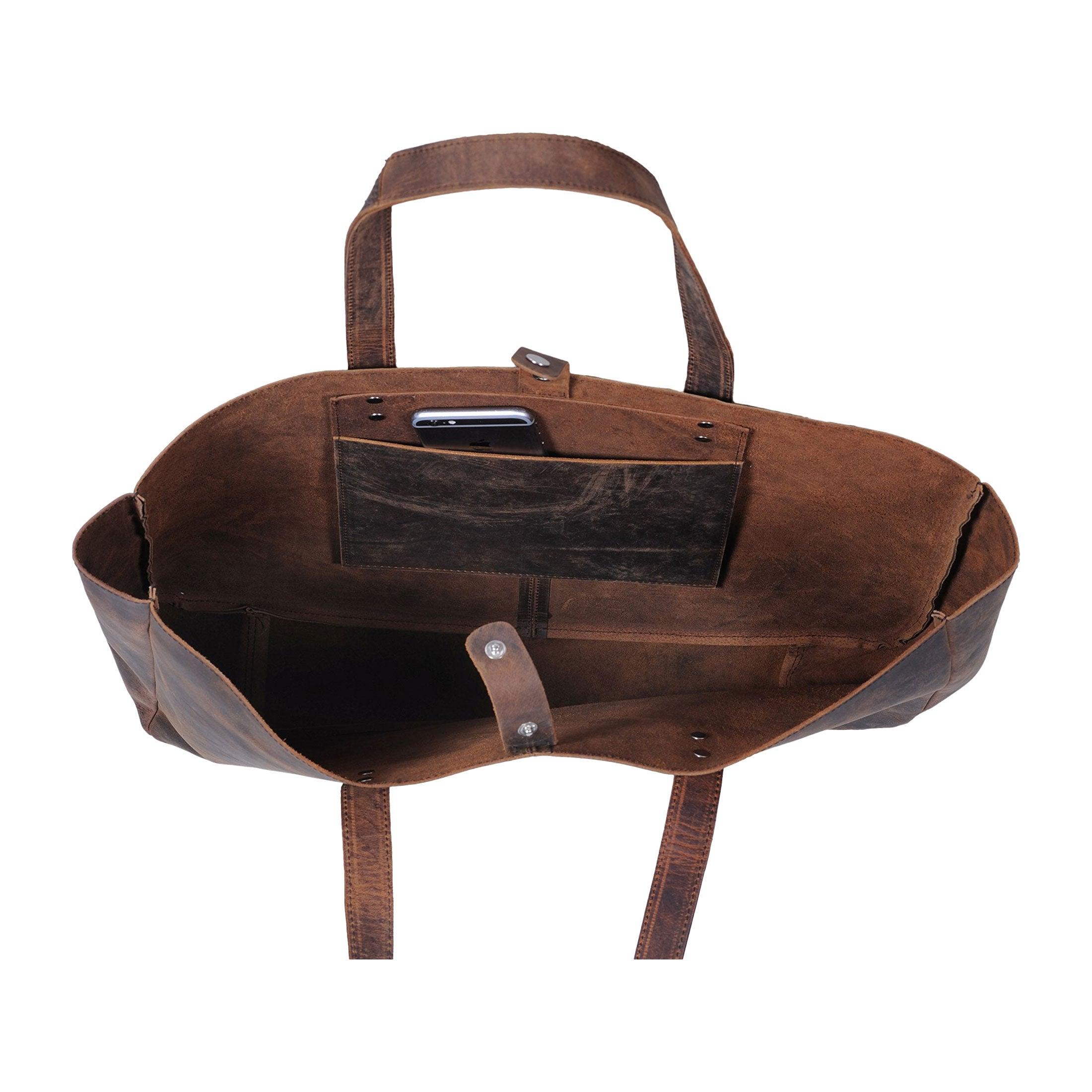 spacious leather tote bag with extra pockets