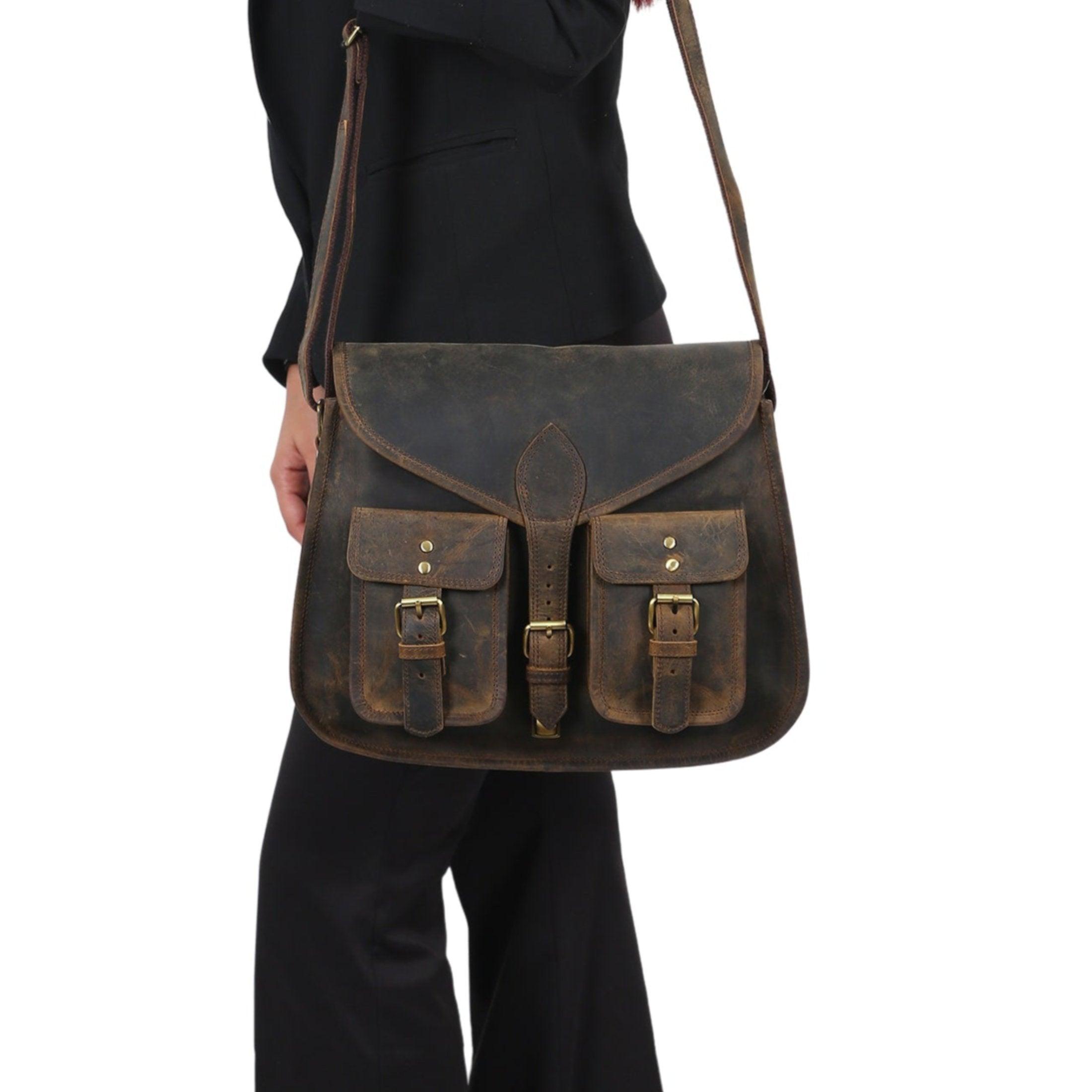 Komal's passion leather bag top