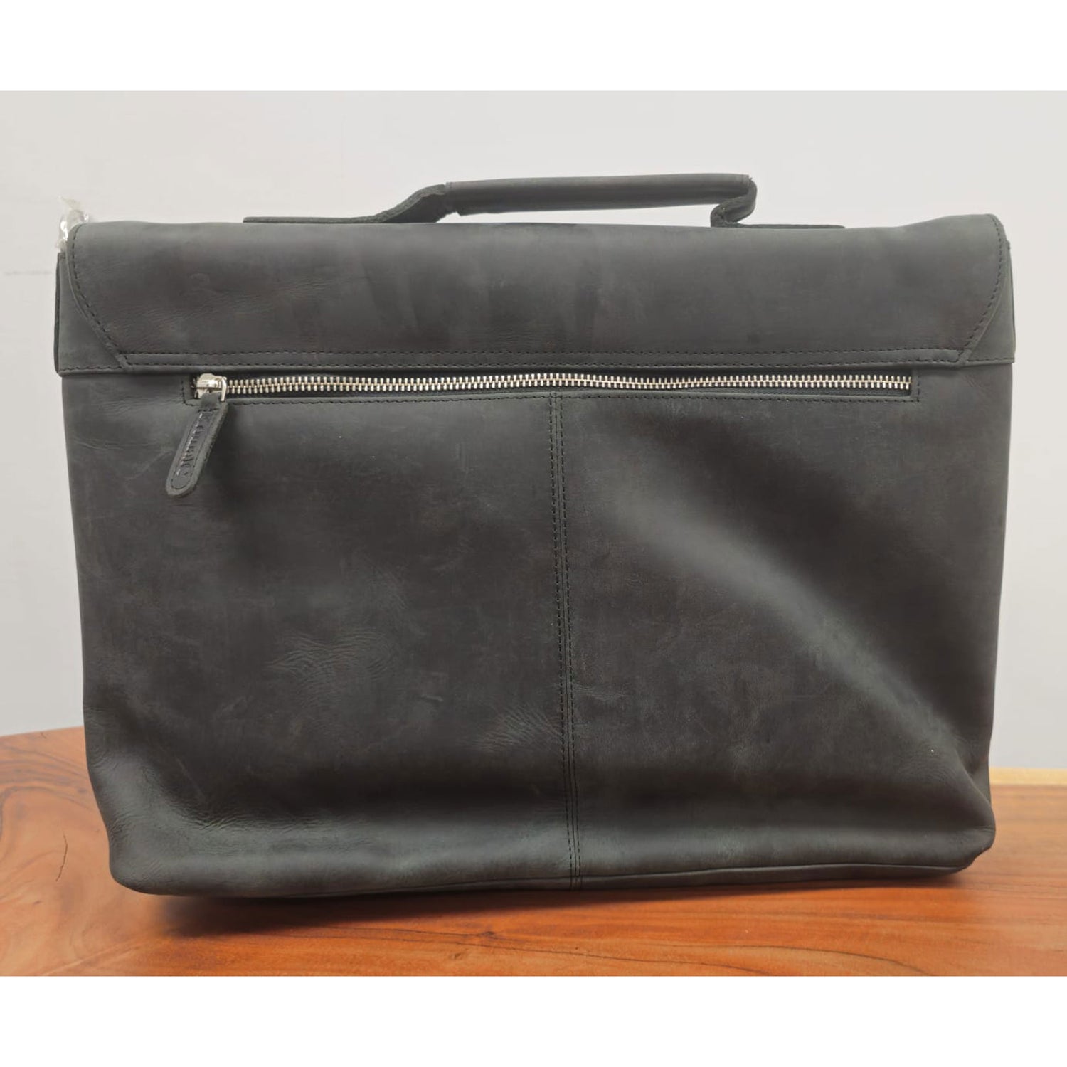 KomalC 16-Inch Black Leather Briefcase – Laptop Messenger Bag for Office & College