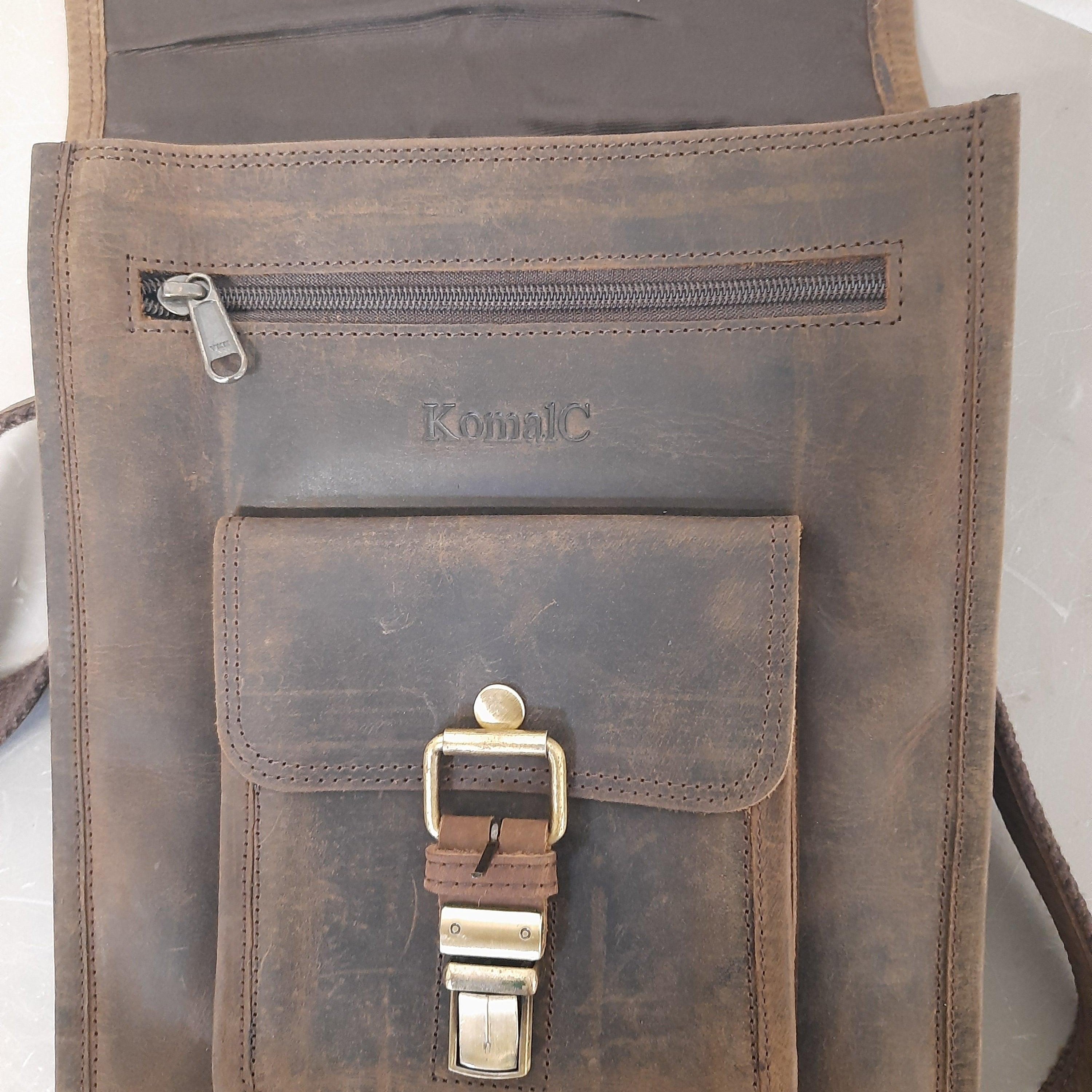 Elegant and compact leather college bag