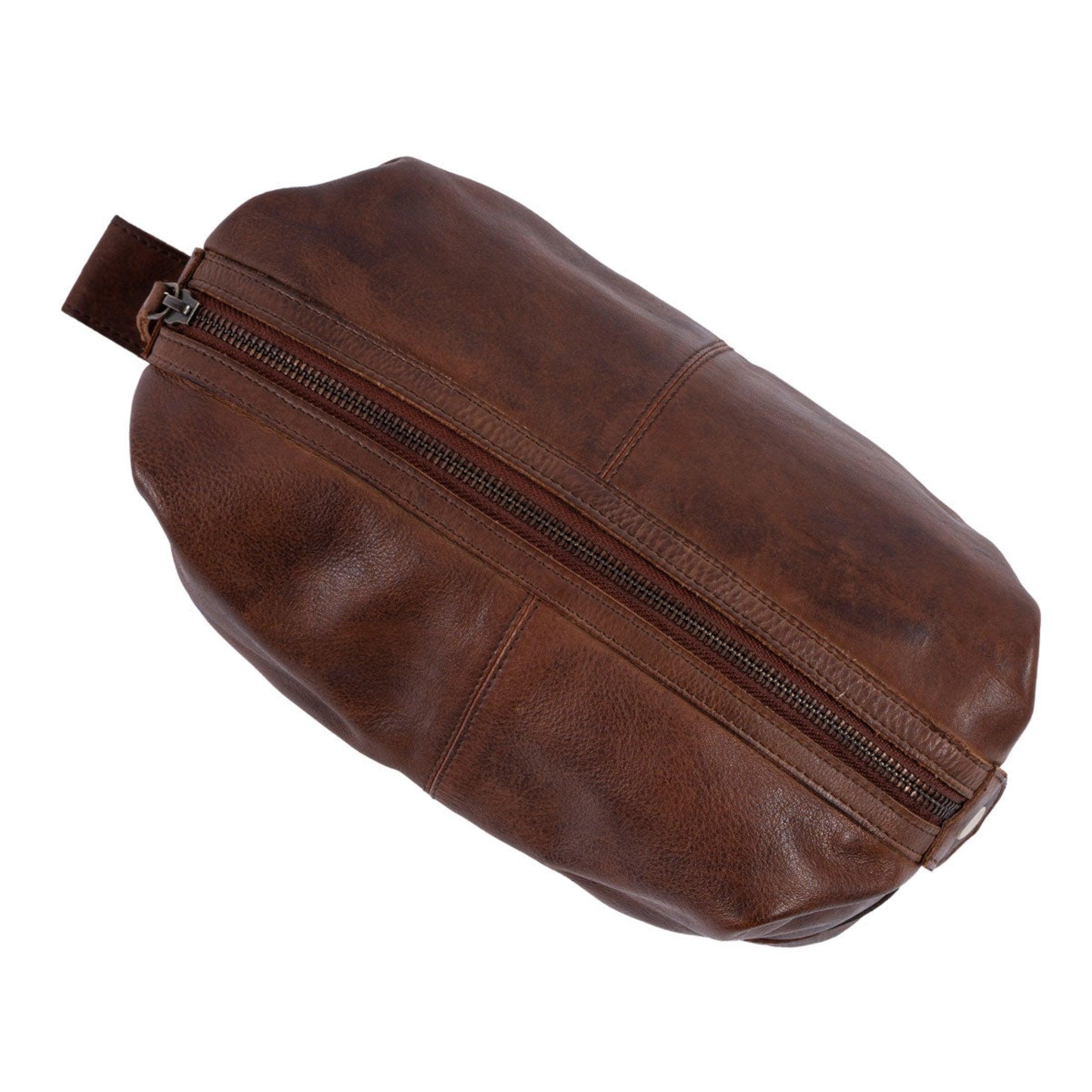 Best leather vanity bag for men and women
