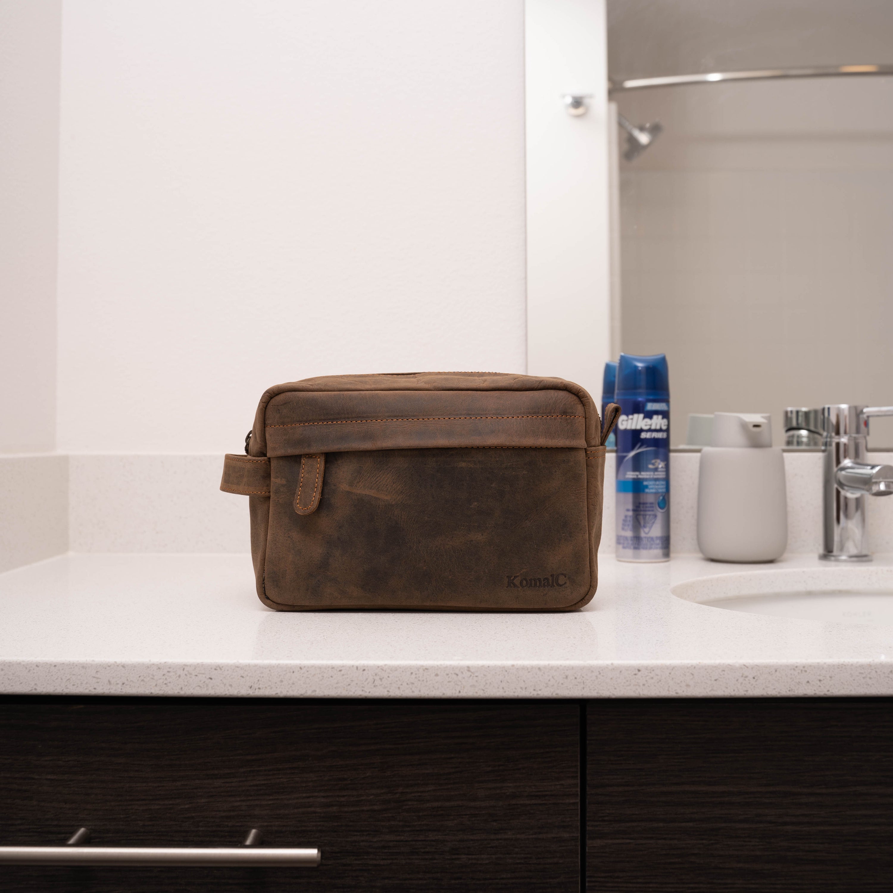 Komalc Genuine Unisex Vanity Leather Dopp Kit - Travel Toiletry